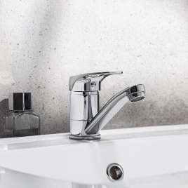 PMC Смеситель для раковины короткий излив SL55-004F-15