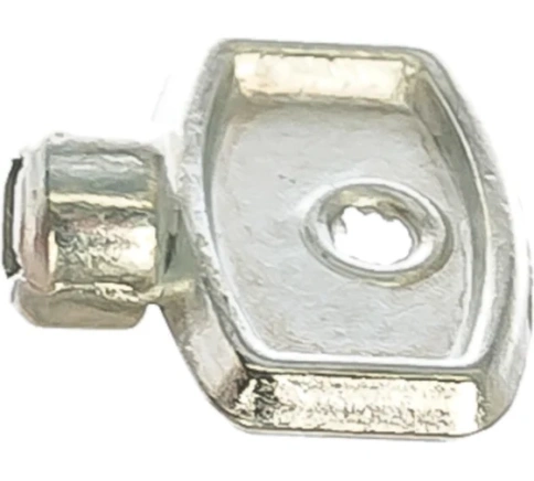 Ключ металлический для ручного воздухоотводчика фото 1