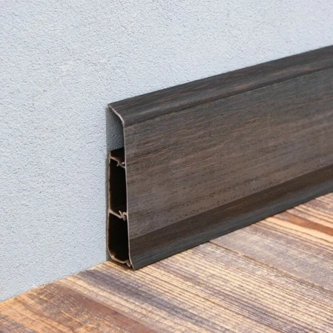 Плинтус Деконика 85мм 2,2м Венге темный 303 фото 1