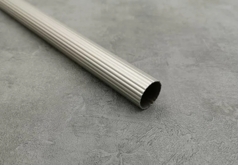 Штанга универсальная рифл. 28мм Сатин 2,4 фото 1