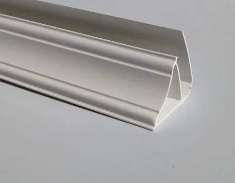 Плинтус ПВХ  Белый (50) фото 1