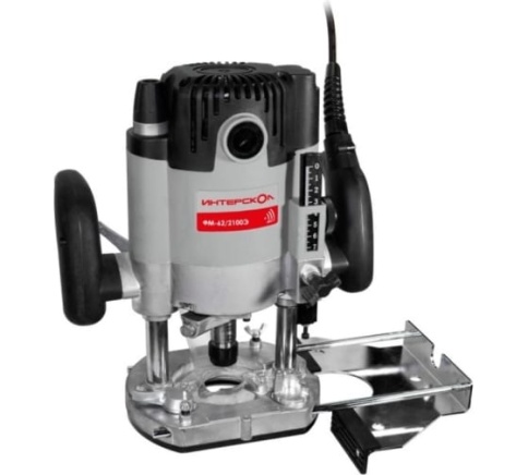 Интерскол Фрезерная машина ФМ-62/2100Э фото 1