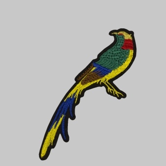Аппликация Вышитая Попугай(14см) фото 1